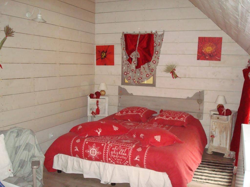 Bed and Breakfast Aux Greniers A Reves Plestan Exterior foto